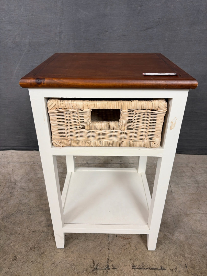 Accent Table