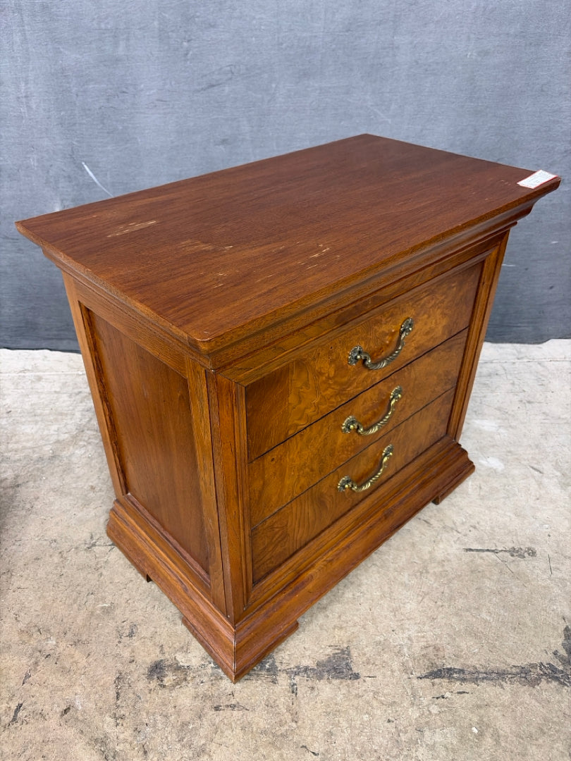 Thomasville Night Stand