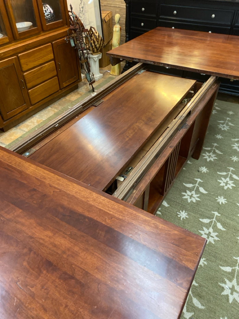 DR Table