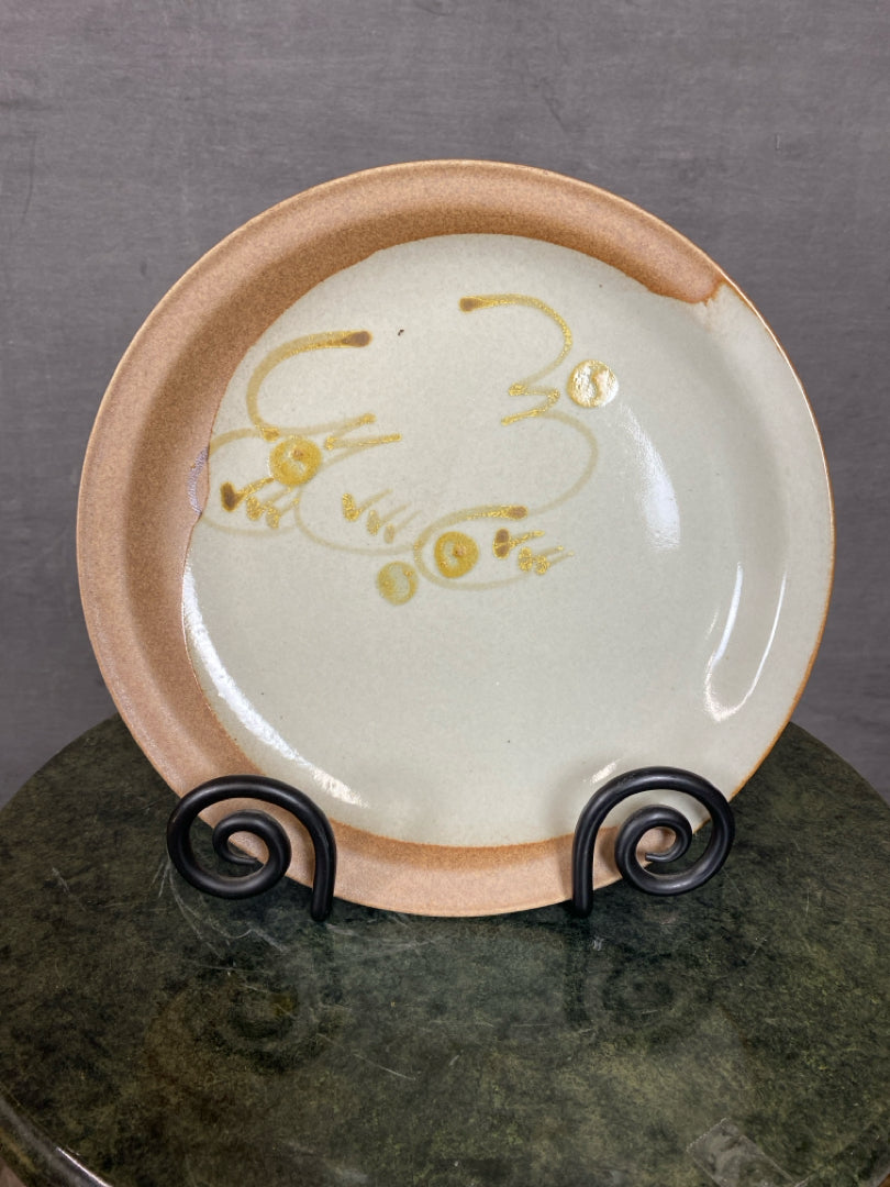 Tray