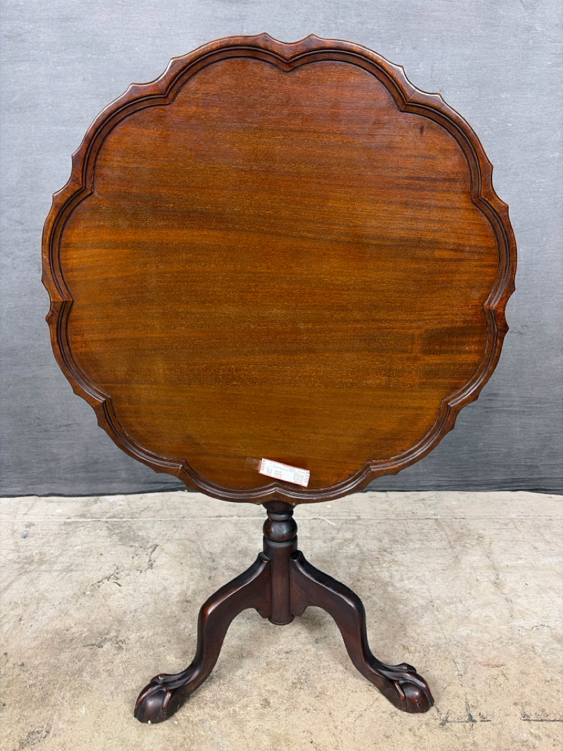 Accent Table