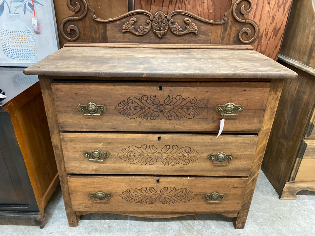 Dresser