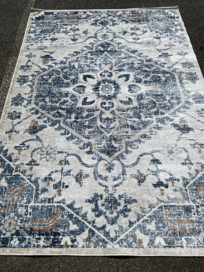 Rug