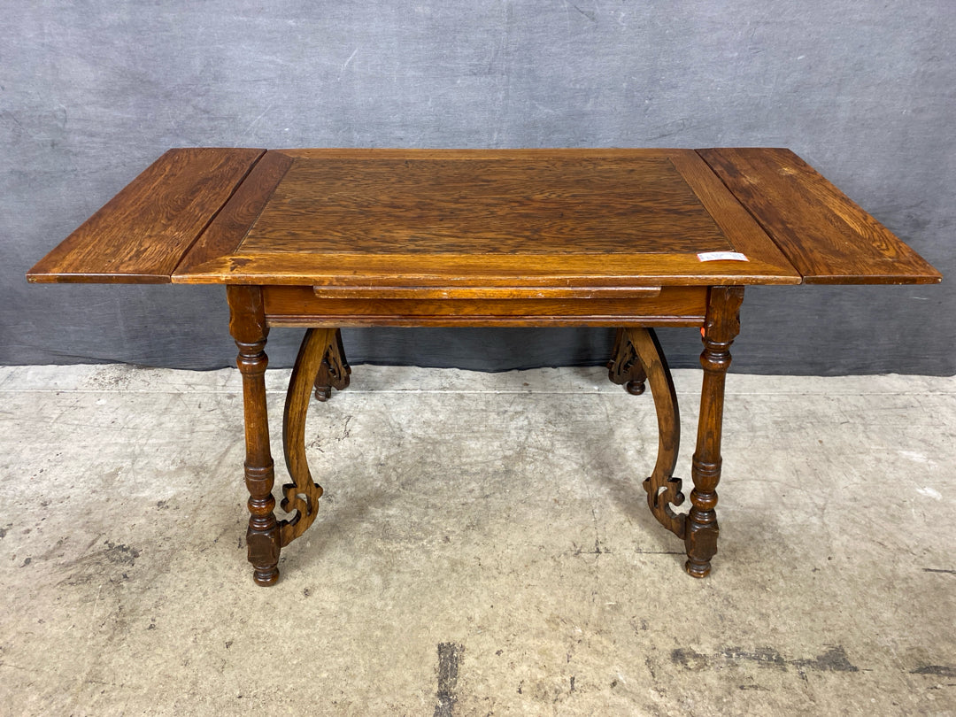 Pub Table