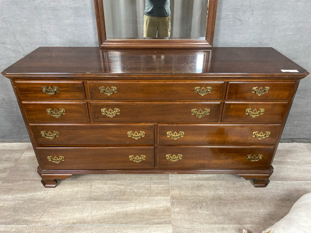 Ethan Allen Dresser