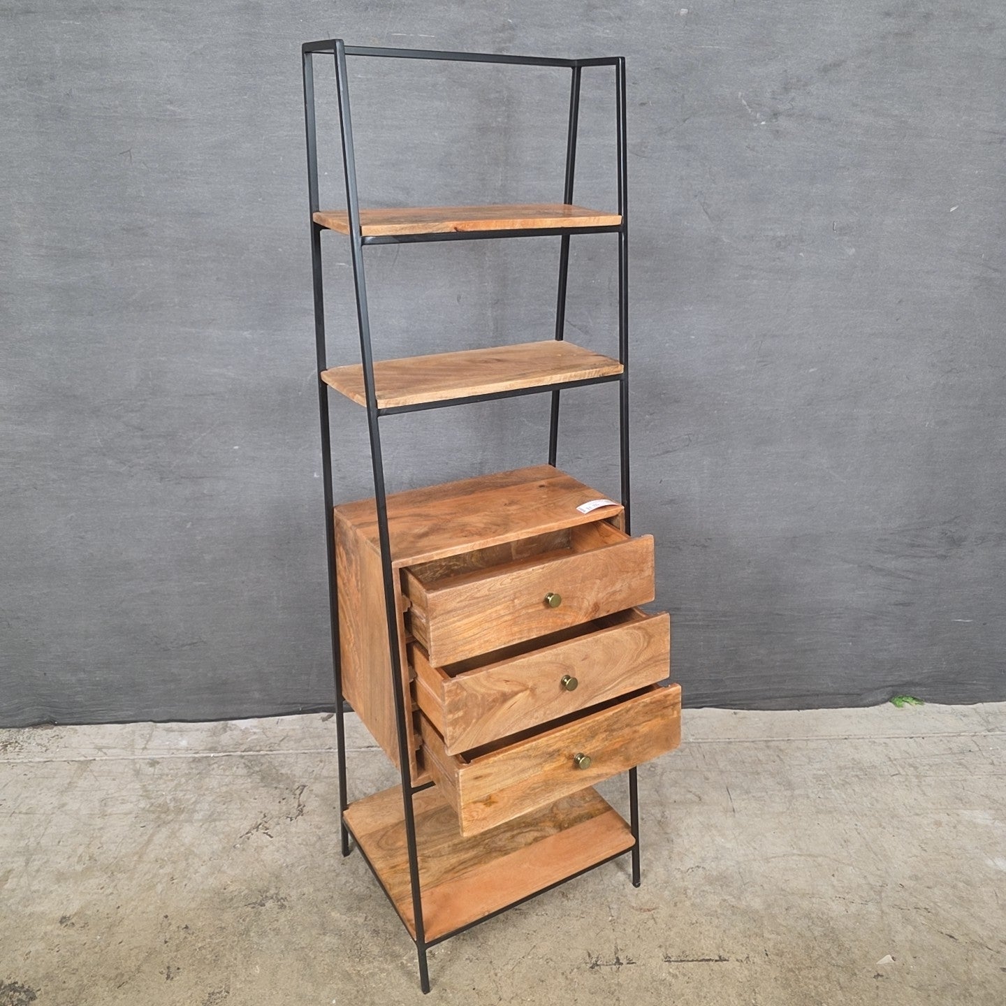 Etagere