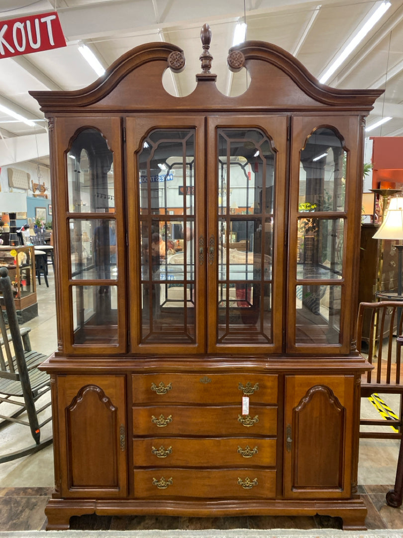 Dixie China Cabinet