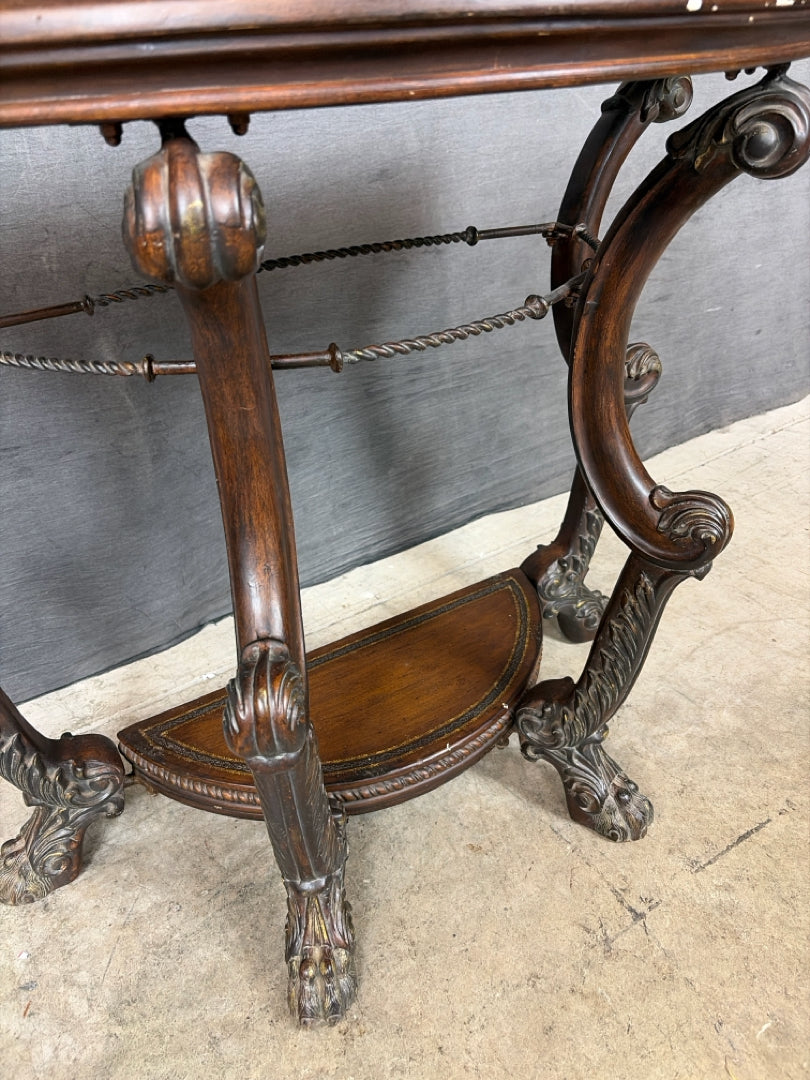Accent Table