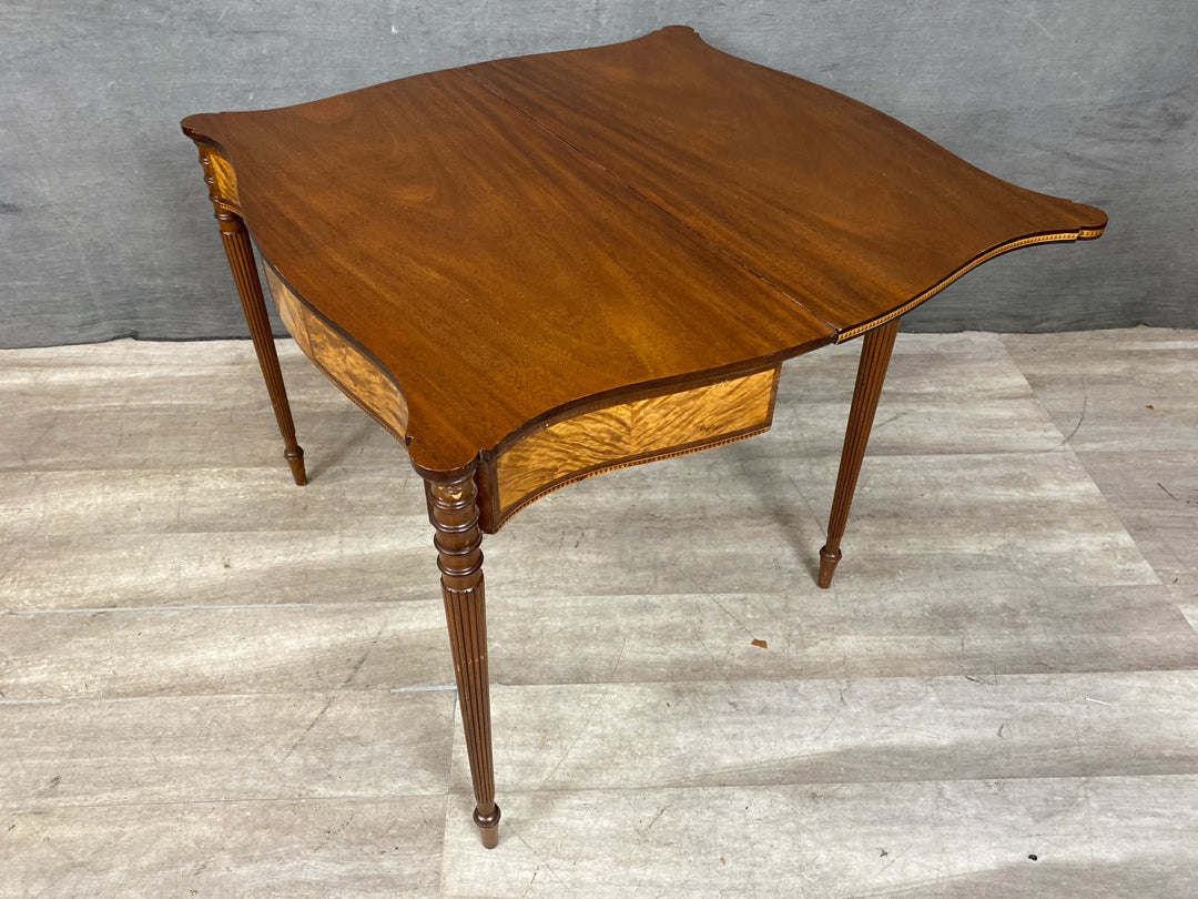Accent Table