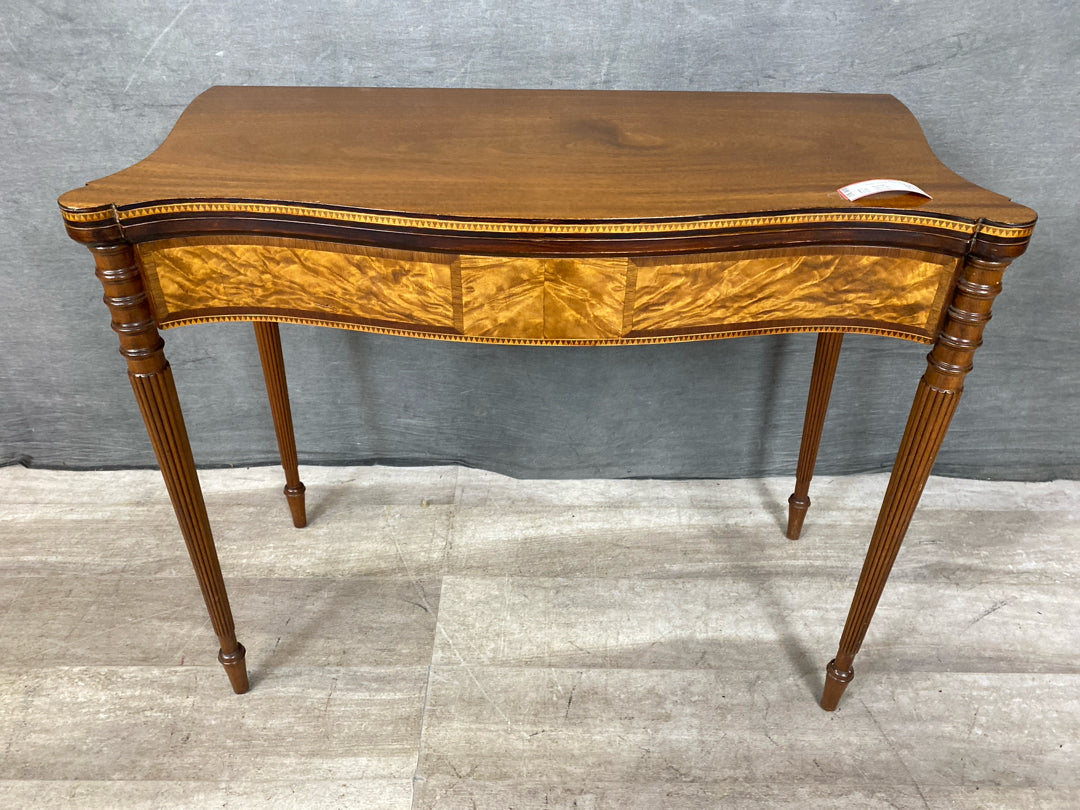 Accent Table