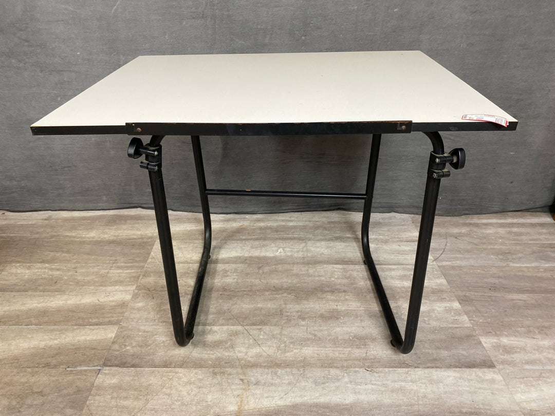Utility Table