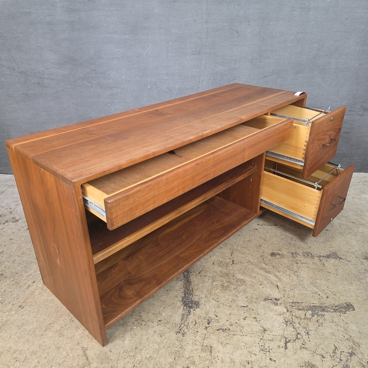 Credenza