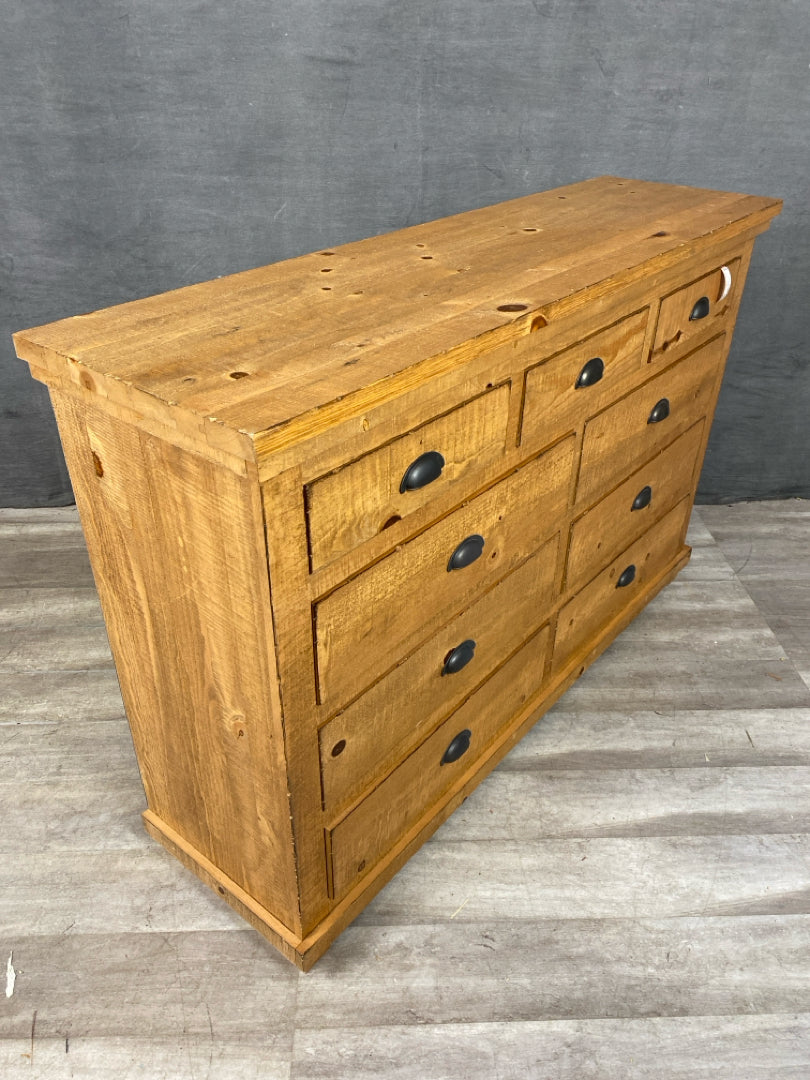 Progressive Dresser