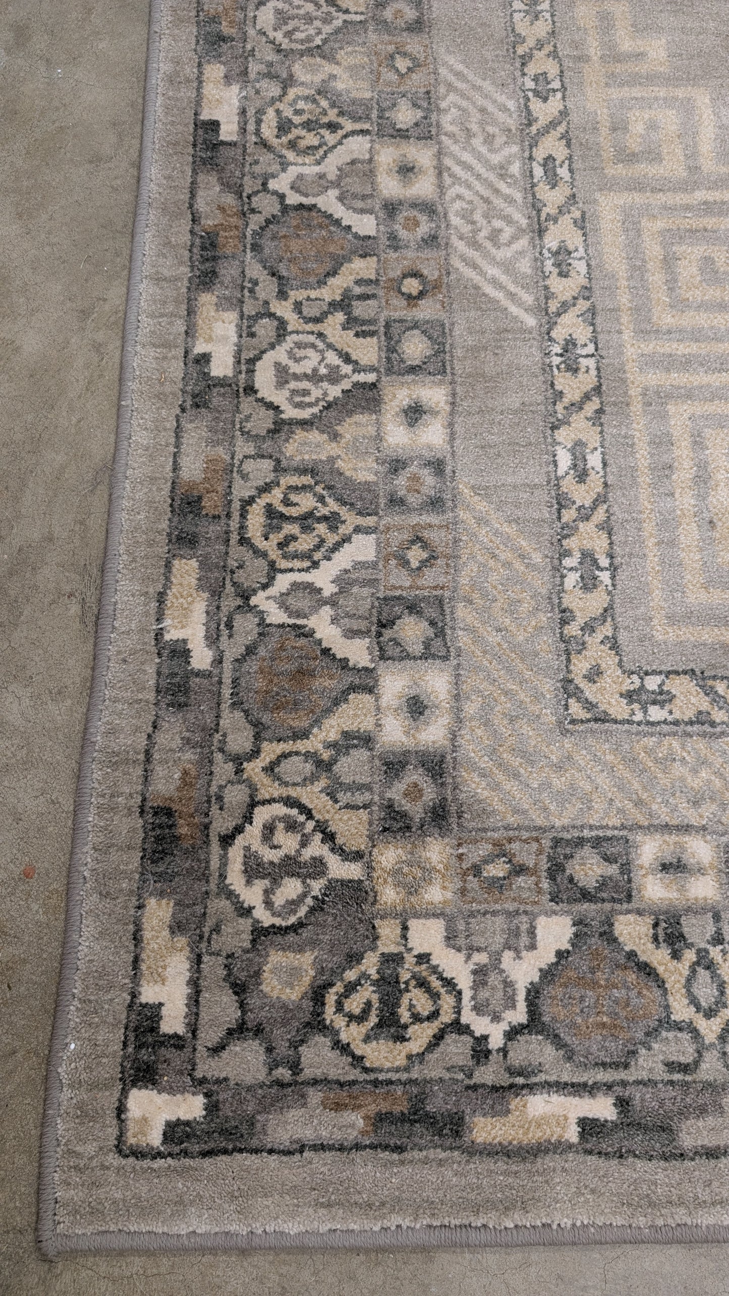 Rug