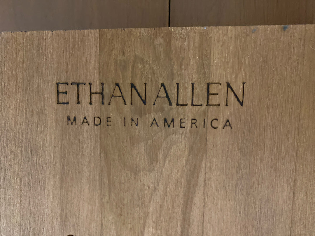 Ethan Allen DR Table