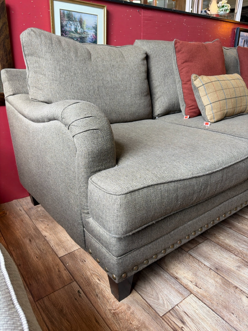 Fusion Furn. Sofa