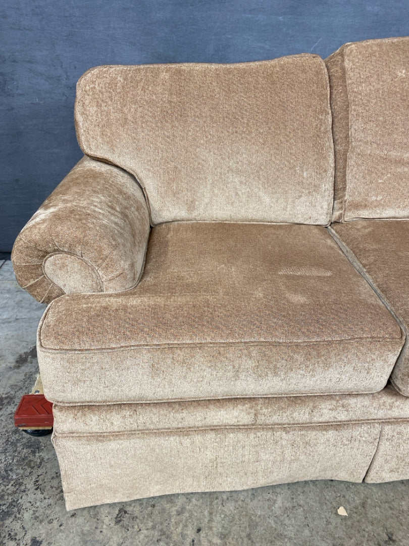 Craftmaster Sofa