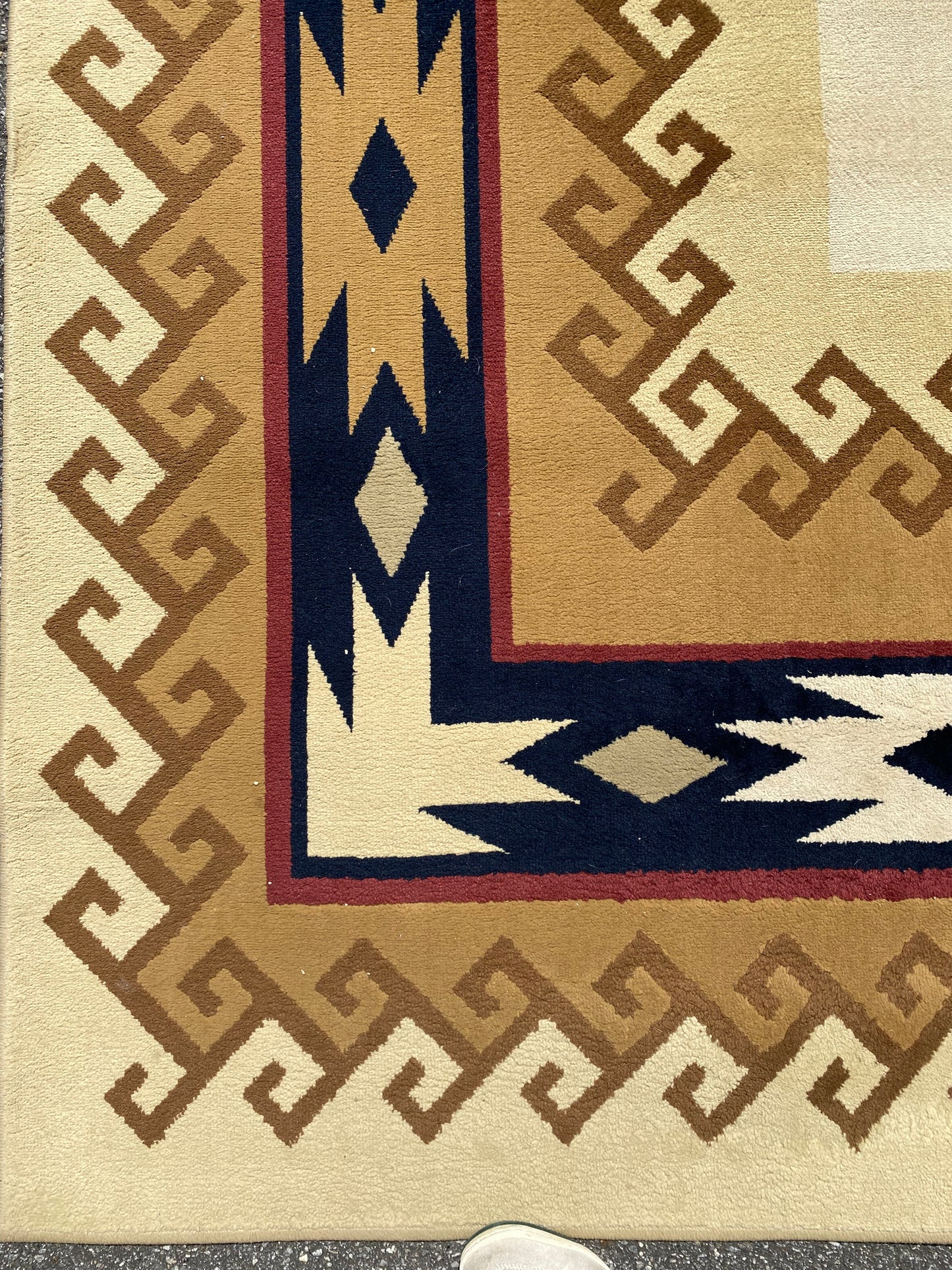 Rug