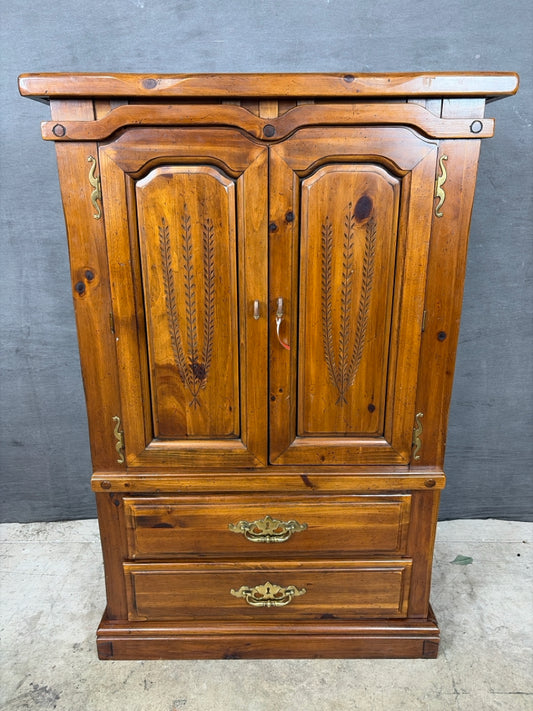 Armoire
