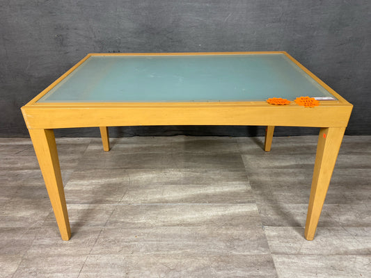 DR Table