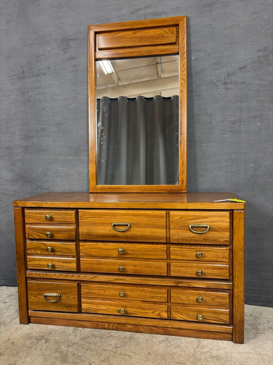 Broyhill Dresser