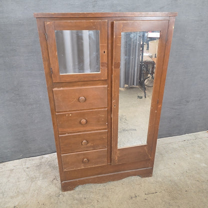 Armoire