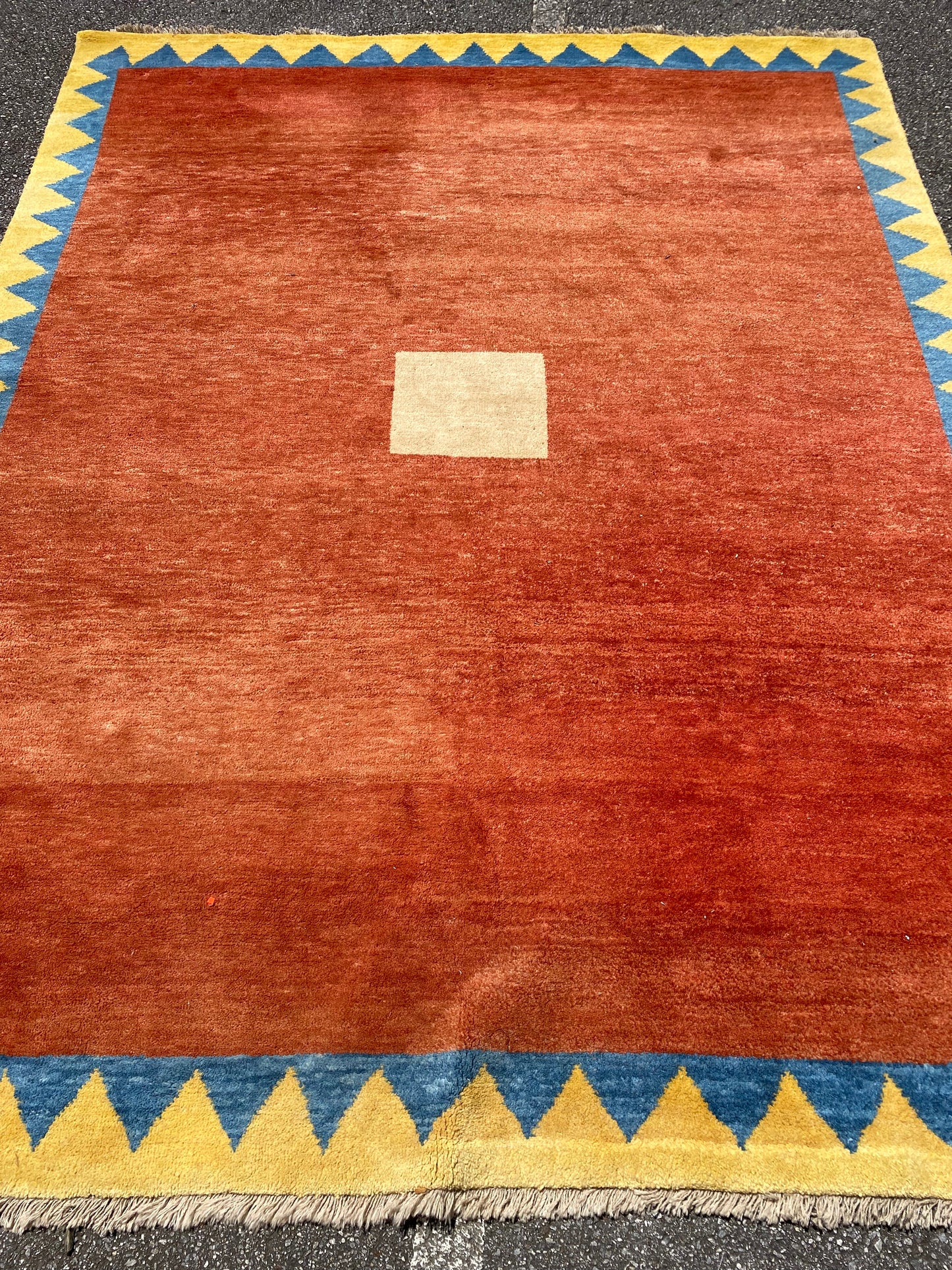 Rug