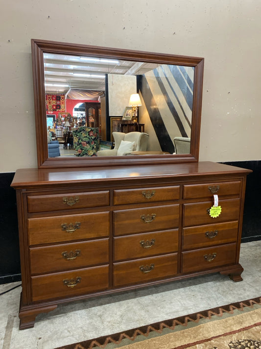 Link Taylor Dresser