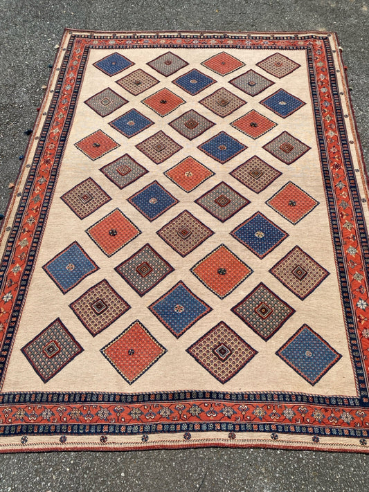 Rug