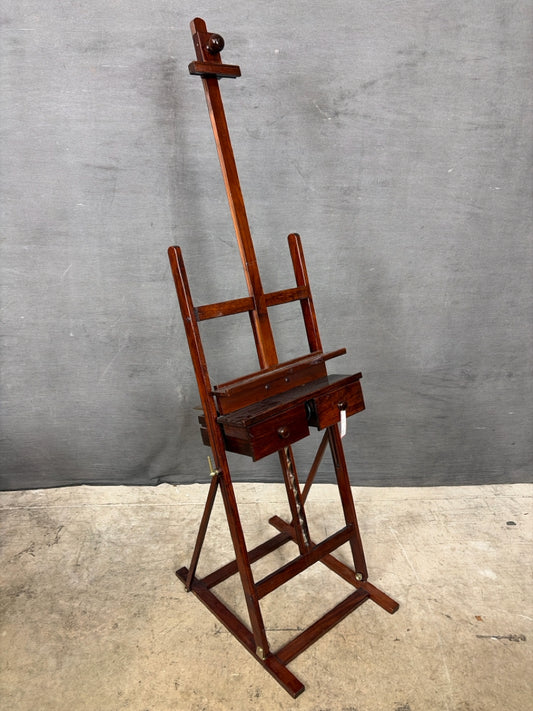 Easel