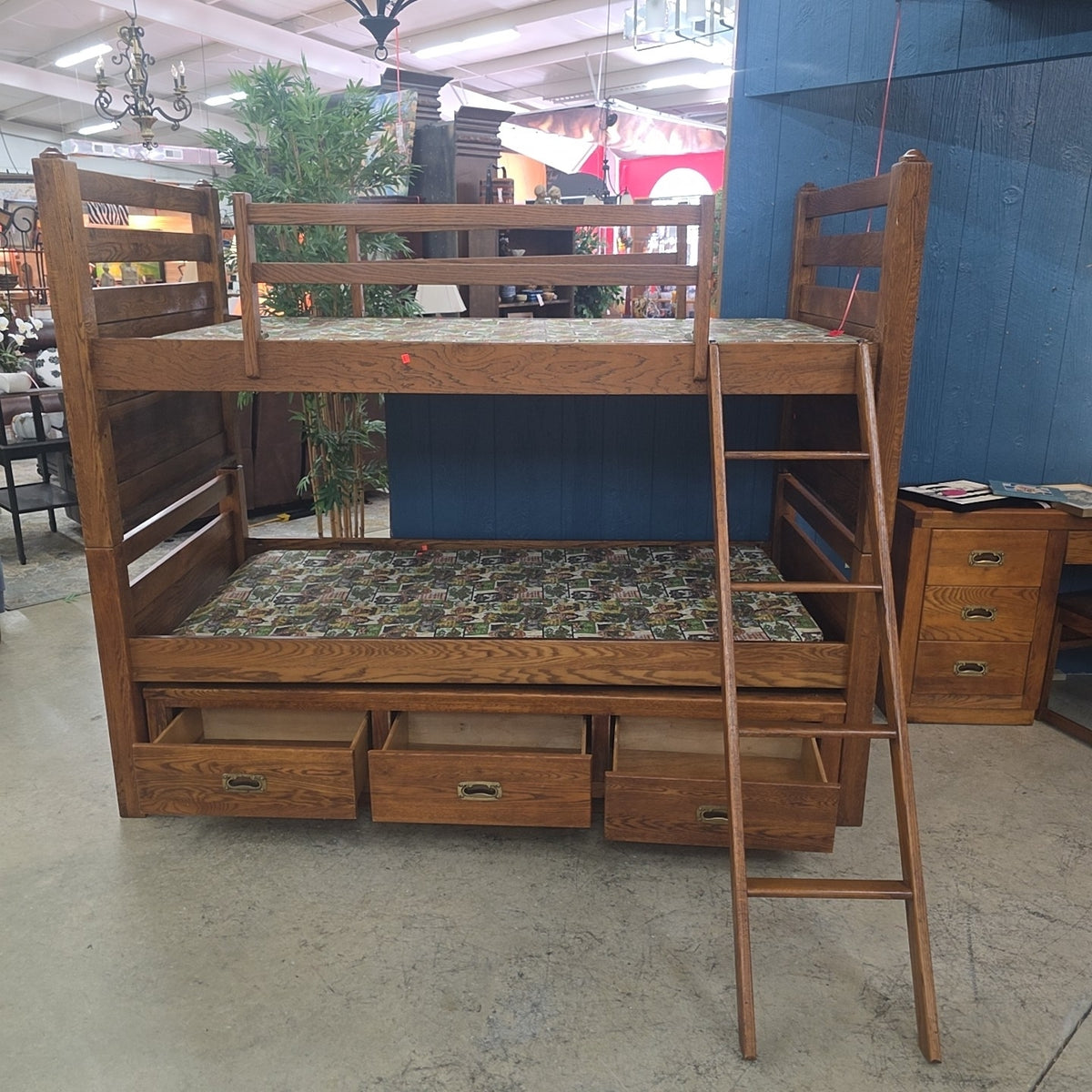 Young Hinkle Bunk Bed