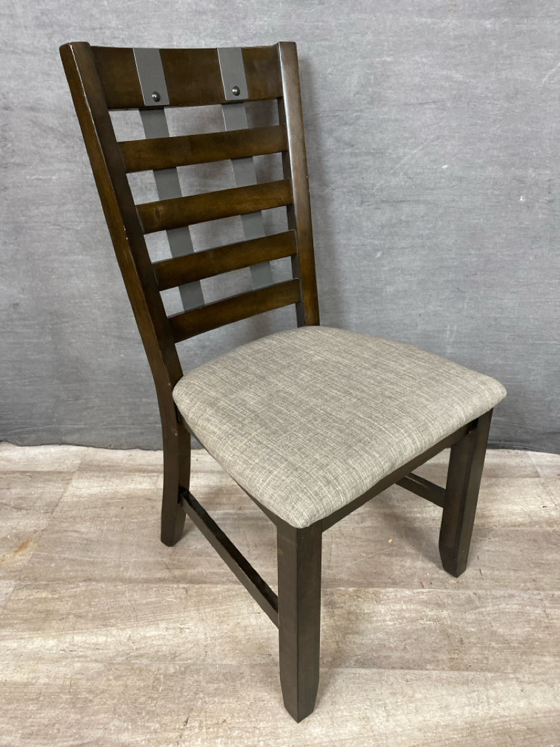 Table with Chairs