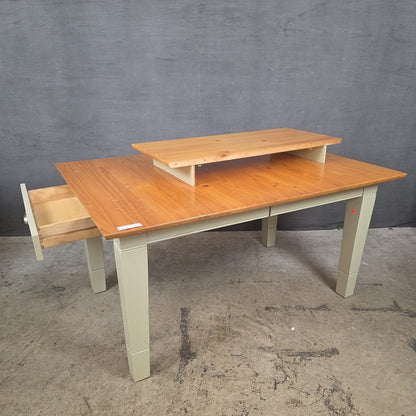 DR Table