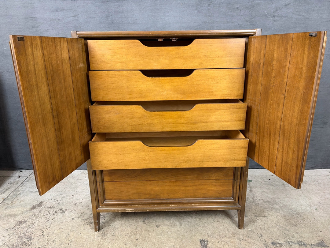 Thomasville Armoire