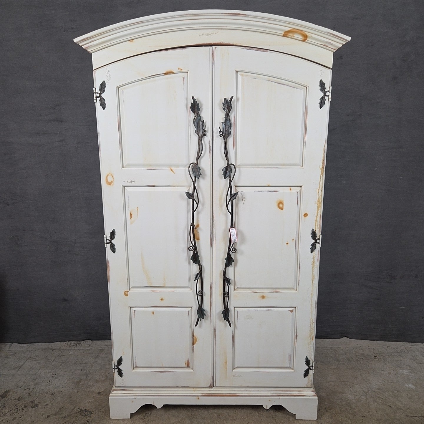 Armoire