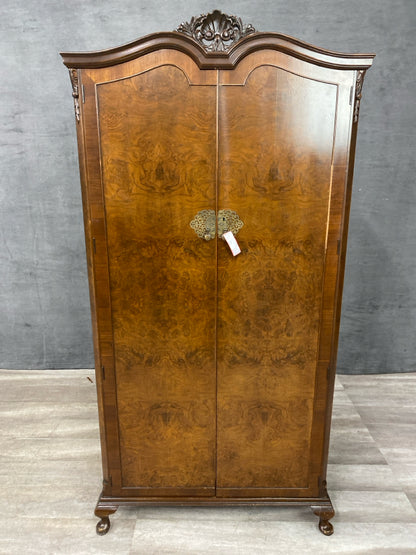 Armoire