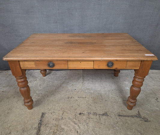 DR Table