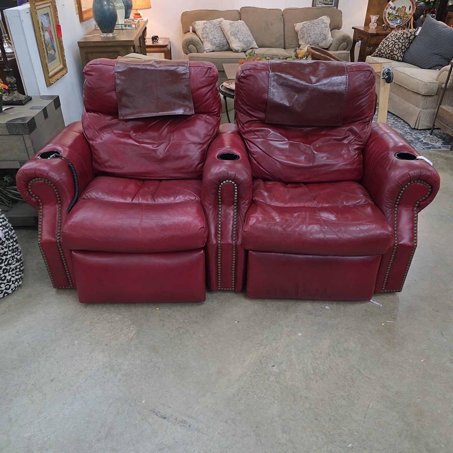 Thomasville Love Seat