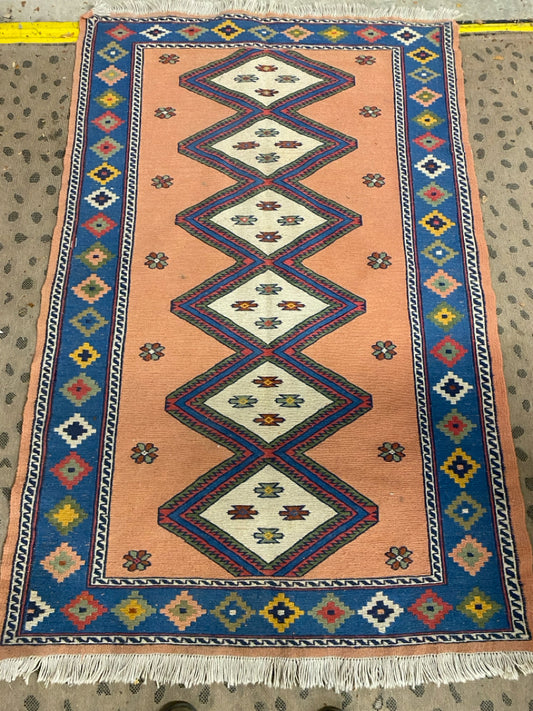 Rug