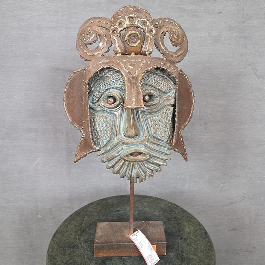 Statue