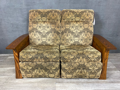 Dutch Crafters Love Seat
