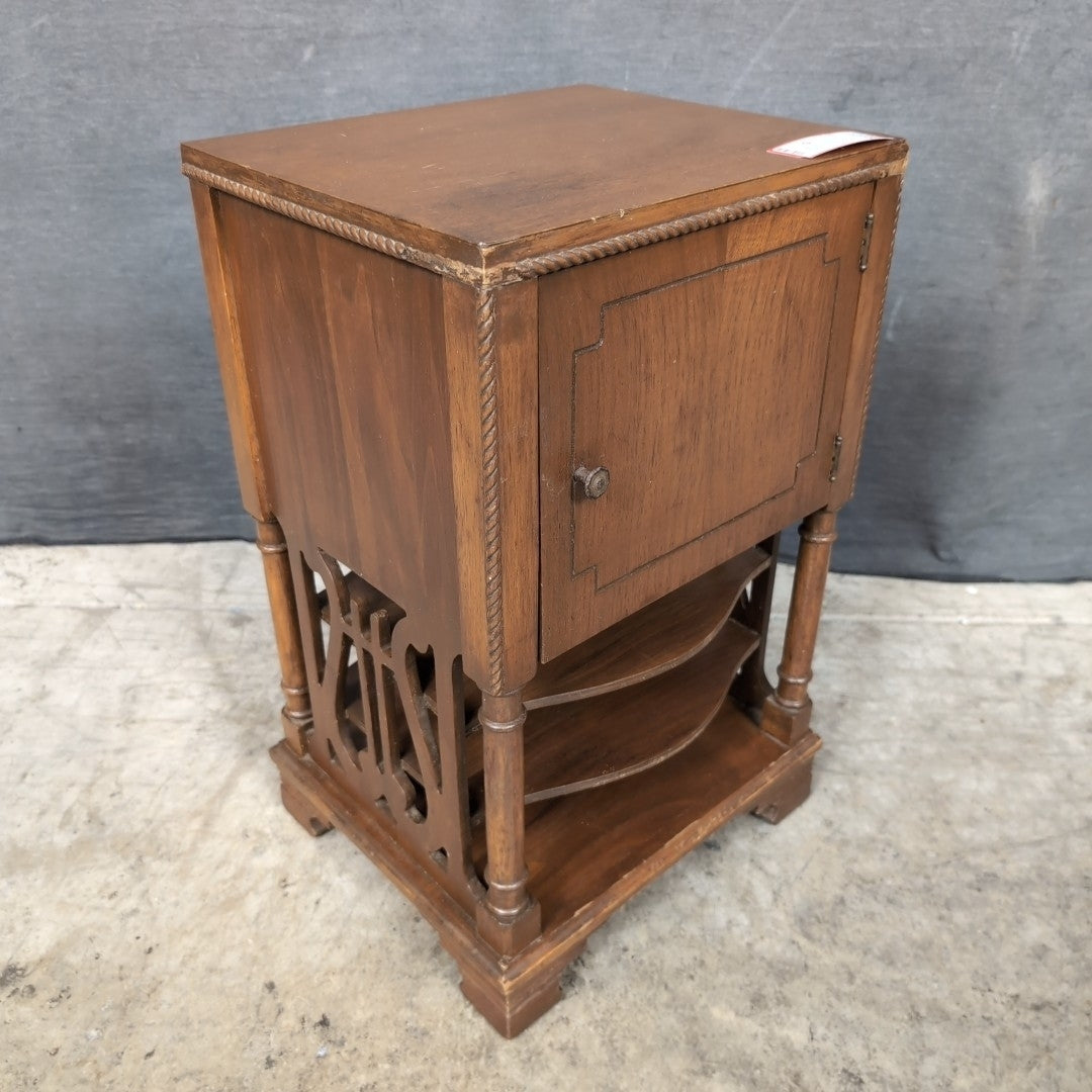 Accent Table