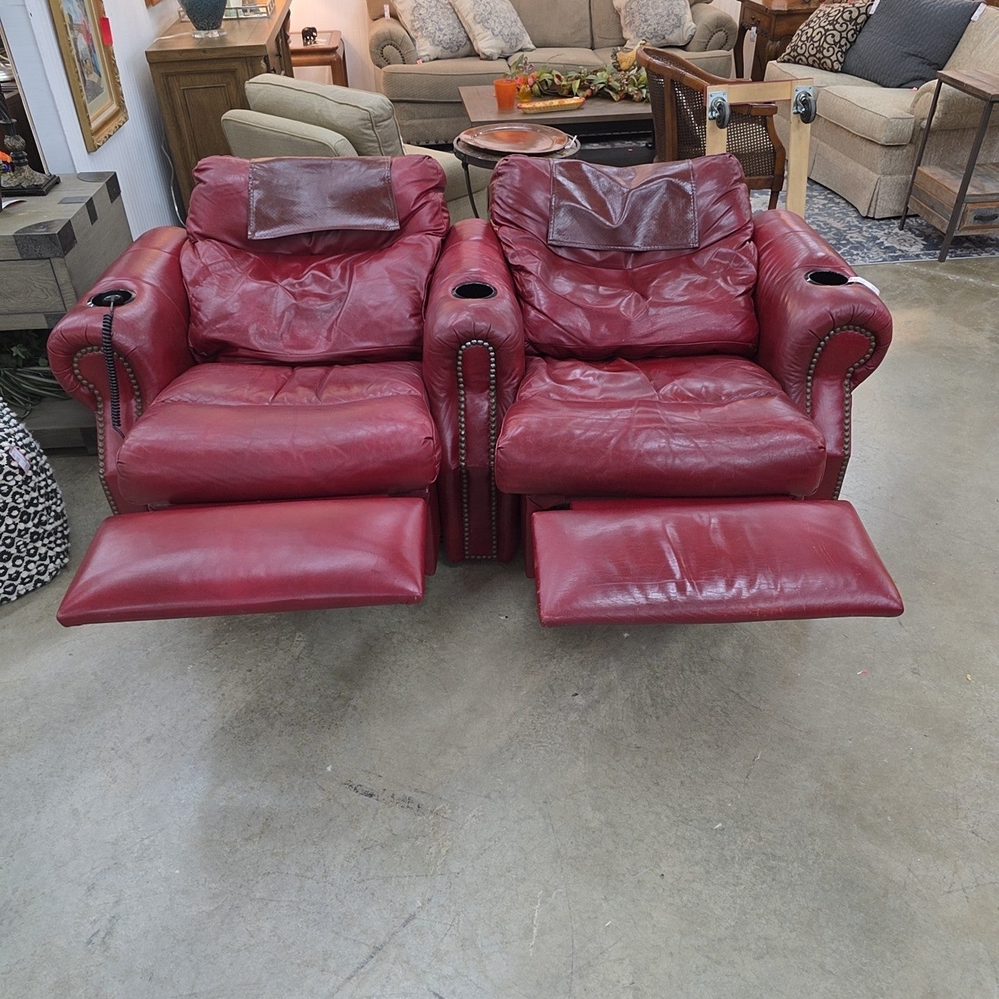 Thomasville Love Seat