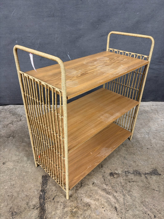 Shelf