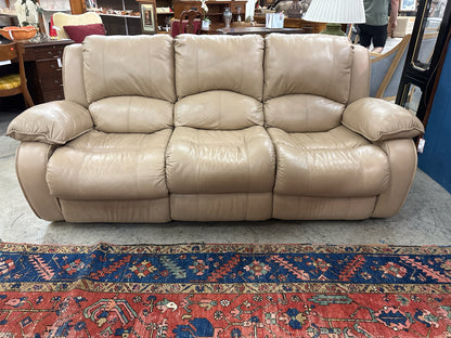 Klaussner Sofa