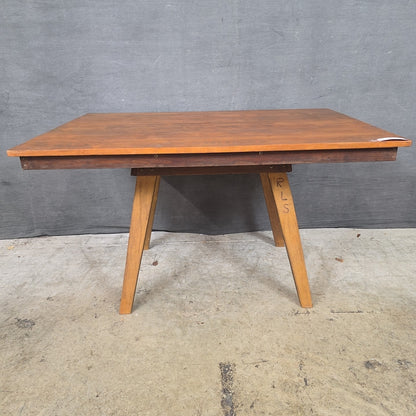 Utility Table