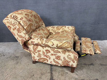 Smith Brothers Recliner
