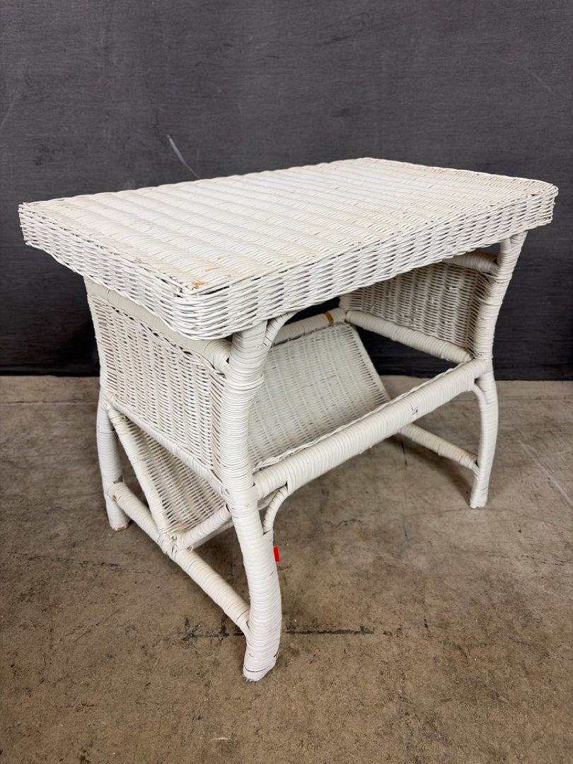 Accent Table