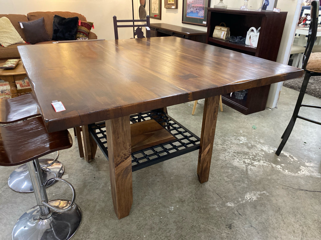 IFD Bistro Table