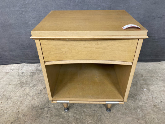 Unagusta Night Stand